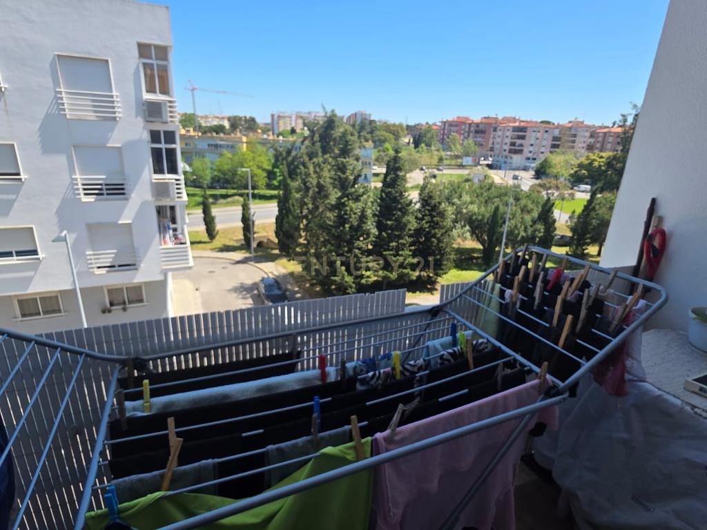 Apartamento T3 na Amora com ótimas áreas ( Novo periodo para visitas próxima 5 feira, de tarde,  dia 5 Junho 2025 - Image 18