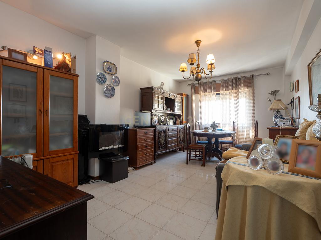 **Fantástico apartamento T4 com arrecadação*** - Image 20