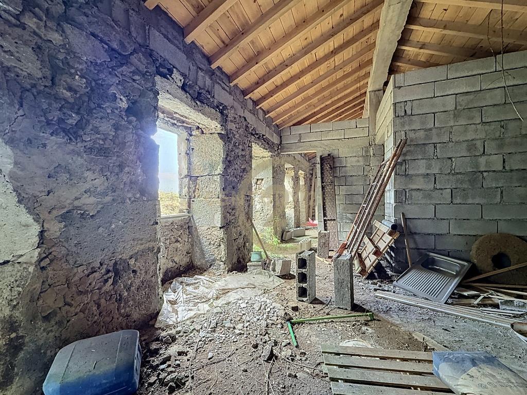 🏡 MORADIA TRADICIONAL EM PEDRA | SANTA BÁRBARA – ANGRA DO HEROÍSMO - Image 13