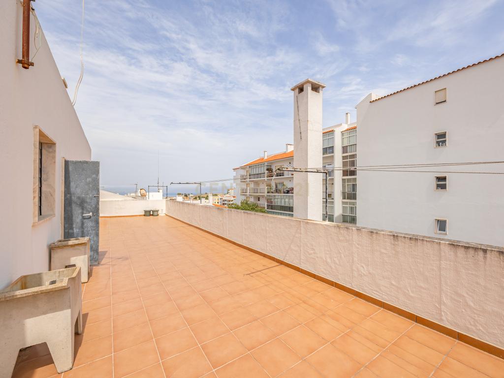 Apartamento T3 com 2 WC, Arrecadação e Terraço com Vista Mar | Ameijeira, Lagos - Image 17
