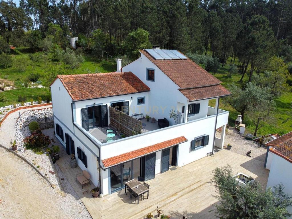 Quinta de Charme no Centro de Portugal – Natureza, Privacidade e Potencial Turístico em 2,9 Hectares - Image 7