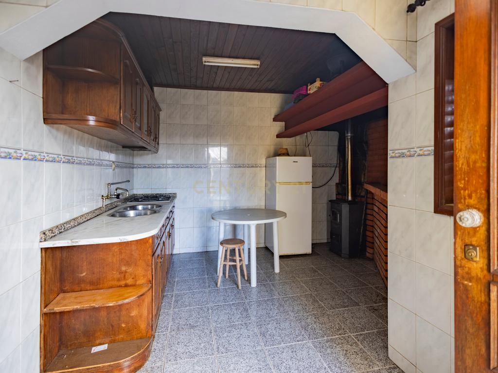 Moradia V3 em Valadares, Baião - Image 25