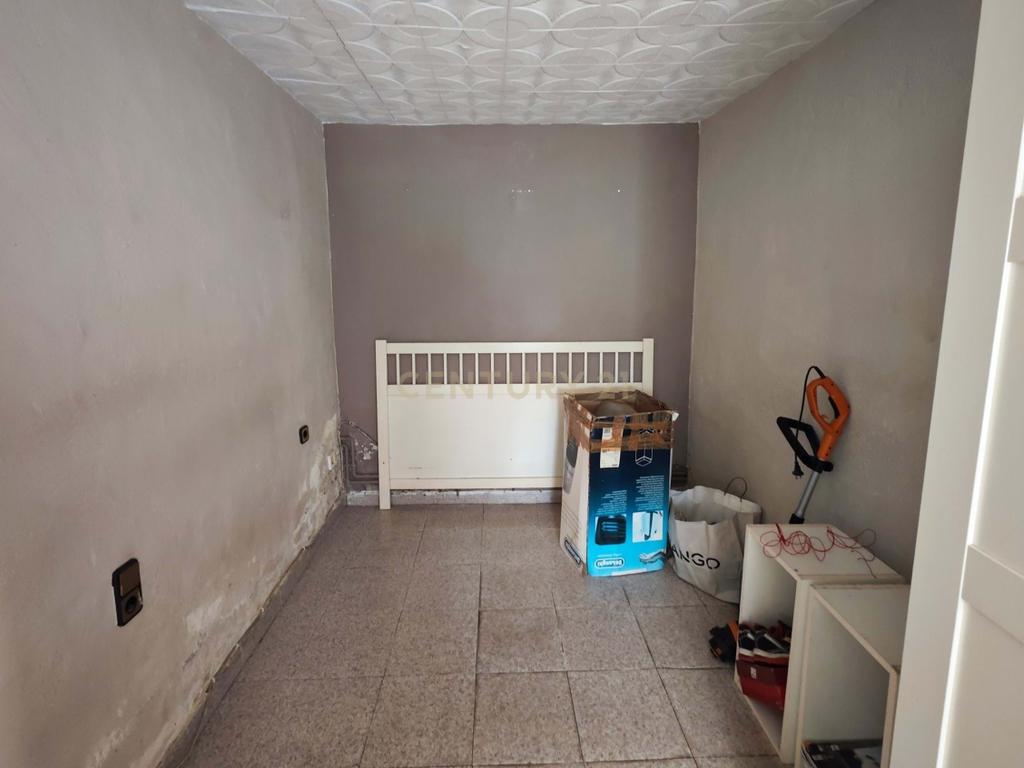 Terreno Urbano em Barcelona com Vista Campestre - 189.000€ - Image 8