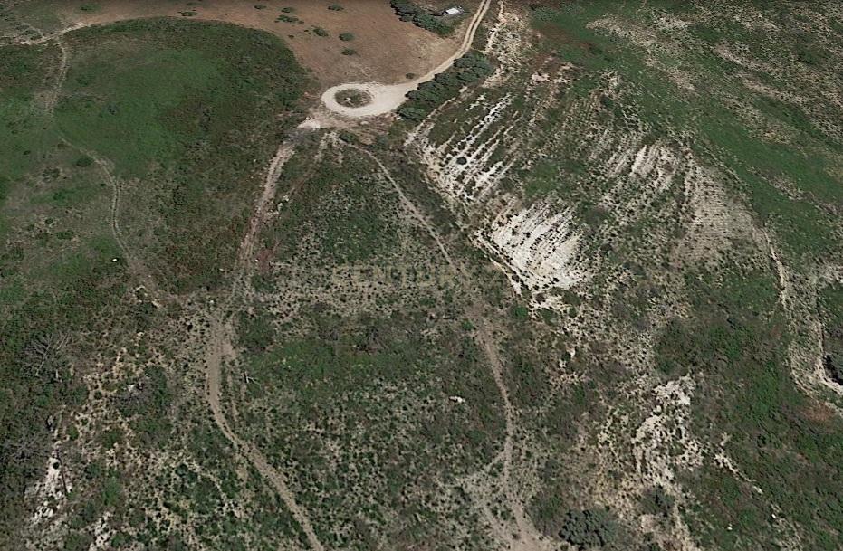 Terreno rústico de 19.720,00 m2 em Abitureiras para vinha e Olival - Image 6