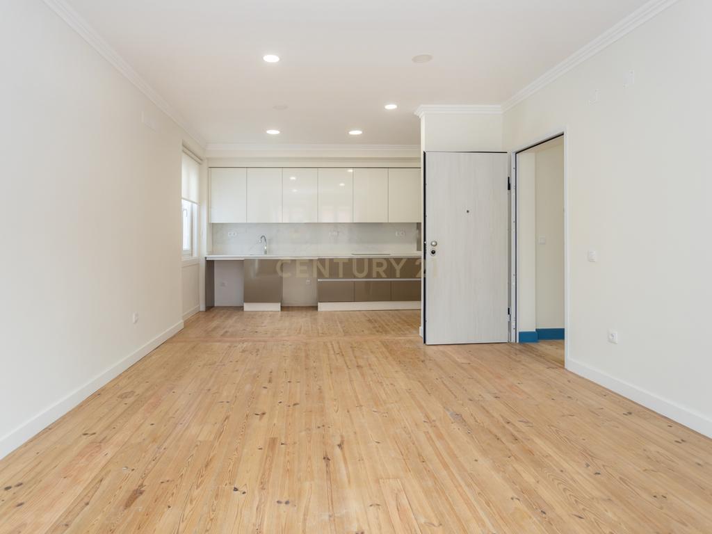 Magnífico Apartamento T3 no Centro de Setúbal - Image 12