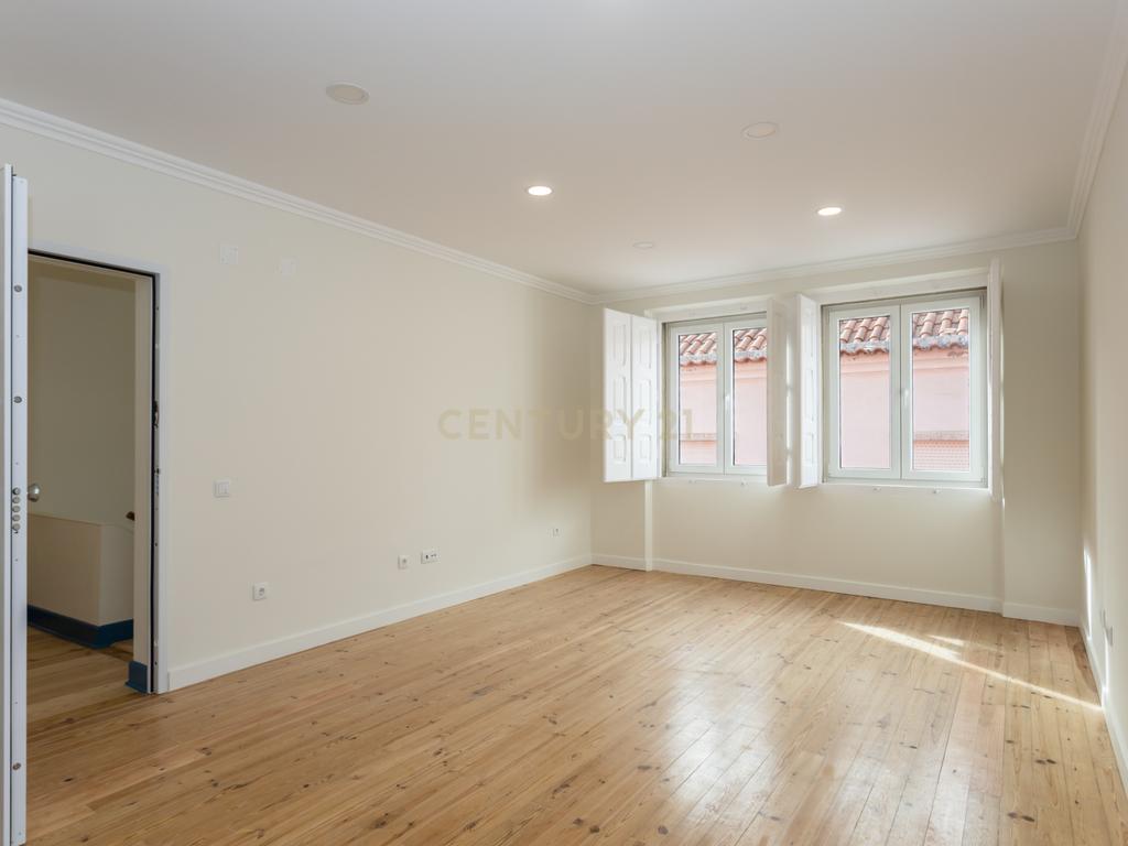 Magnífico Apartamento T3 no Centro de Setúbal - Image 13
