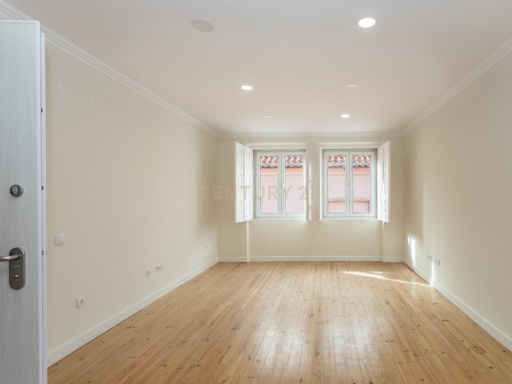 Magnífico Apartamento T3 no Centro de Setúbal - Image 14