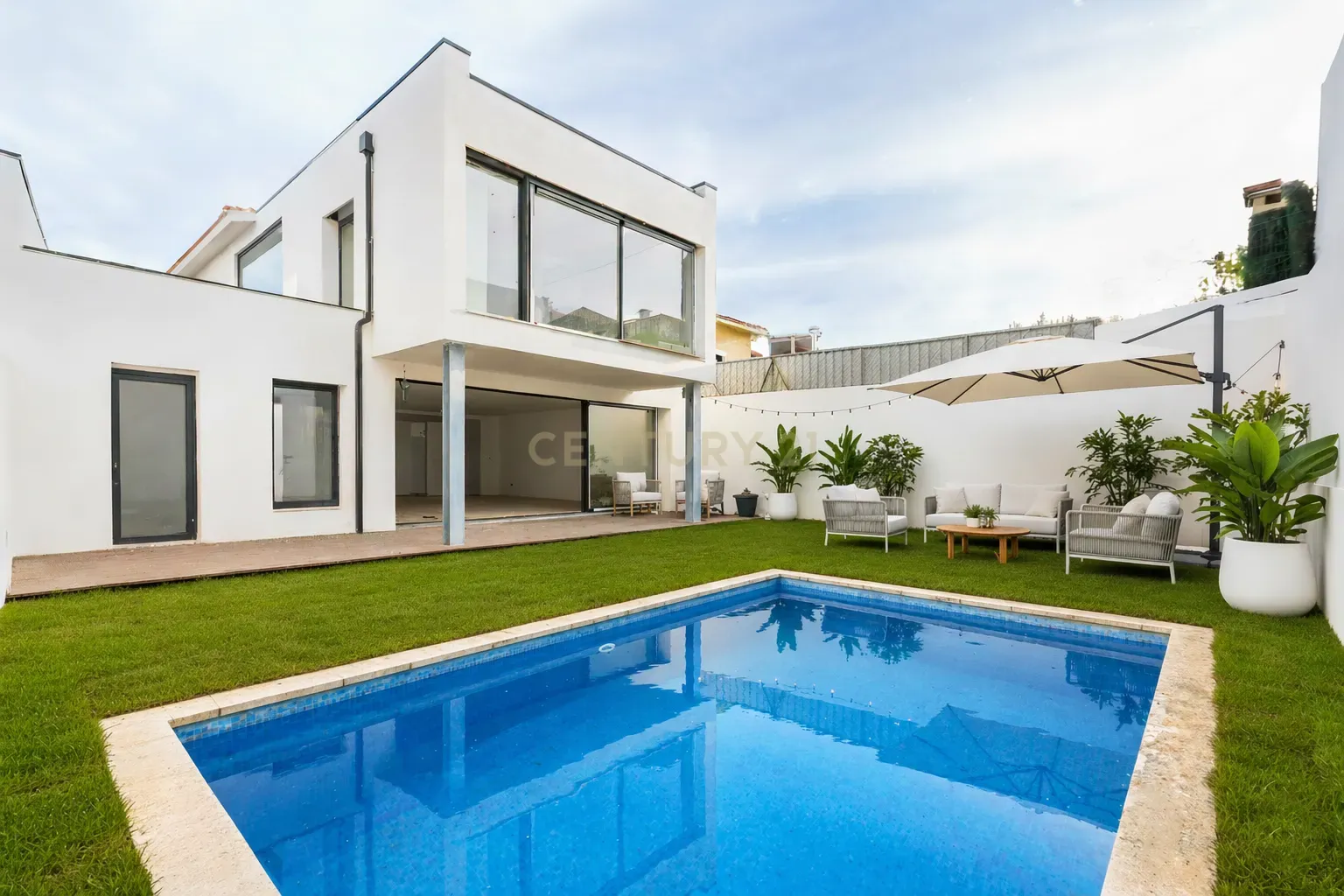 Moradia T4 de Luxo no Bairro da Encarnação, Lisboa