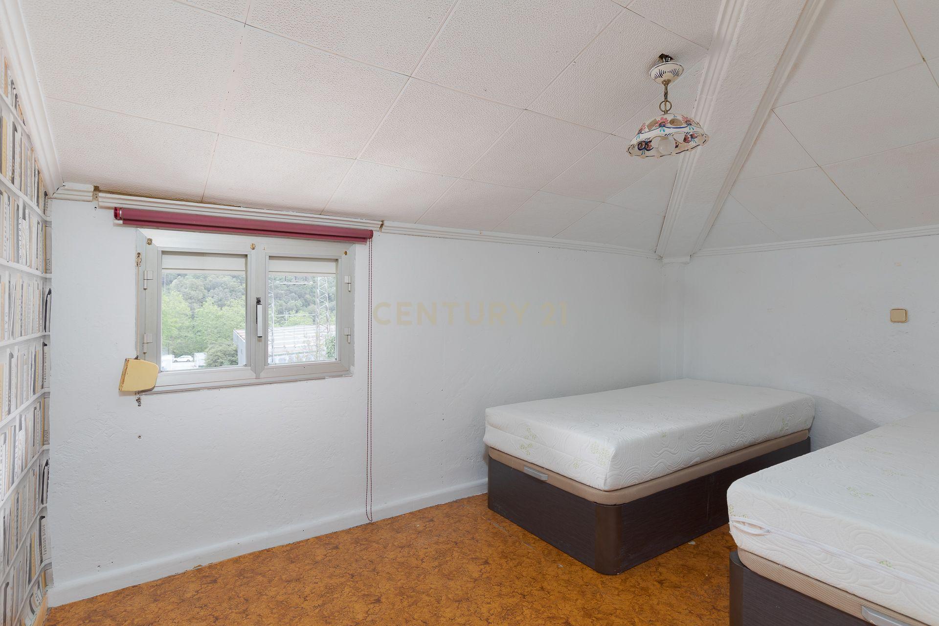 Apartamento alto em Zumaia: Transforme este espaço no seu lar ideal, por um preço incrível - Image 3
