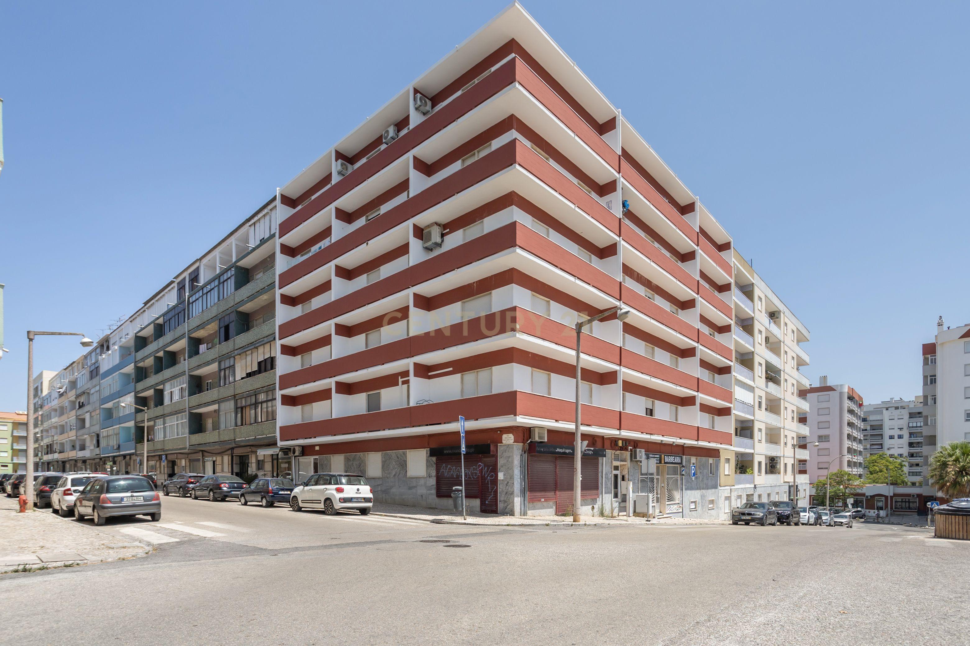 Apartamento T5 à venda em Setúbal (São Julião, Nossa Senhora da Anunciada e Santa Maria da Graça), Setúbal — foto 2