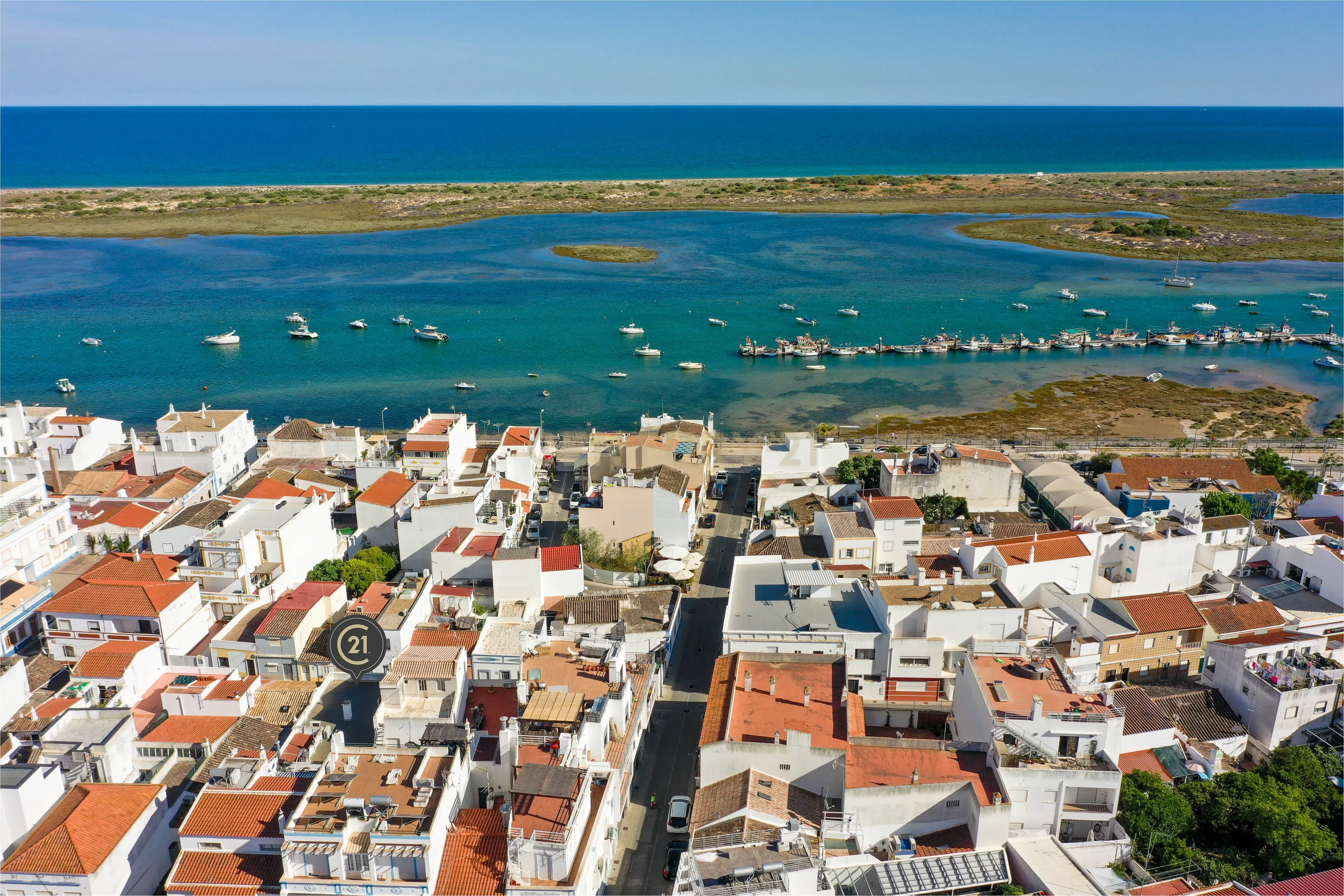 Restaurante Totalmente Equipado Pronto a Funcionar em Cabanas de Tavira! A menos de 100m da Frente Ria Formosa! - Image 2