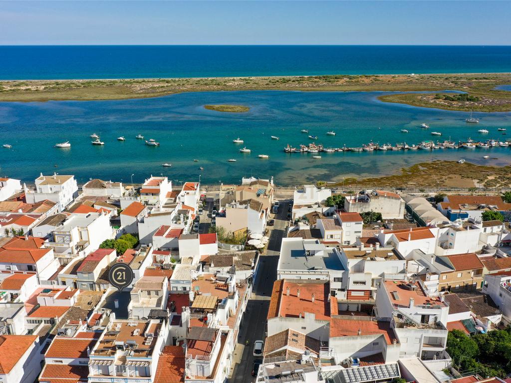 Restaurante Totalmente Equipado Pronto a Funcionar em Cabanas de Tavira! A menos de 100m da Frente Ria Formosa! - Image 2