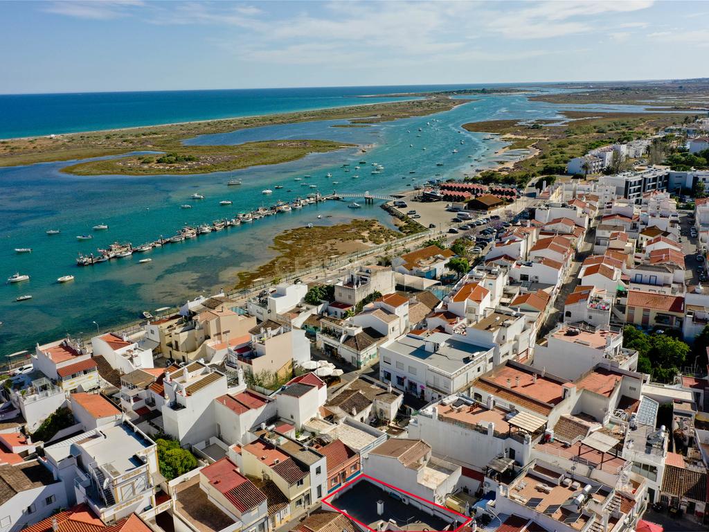 Restaurante Totalmente Equipado Pronto a Funcionar em Cabanas de Tavira! A menos de 100m da Frente Ria Formosa! - Image 3