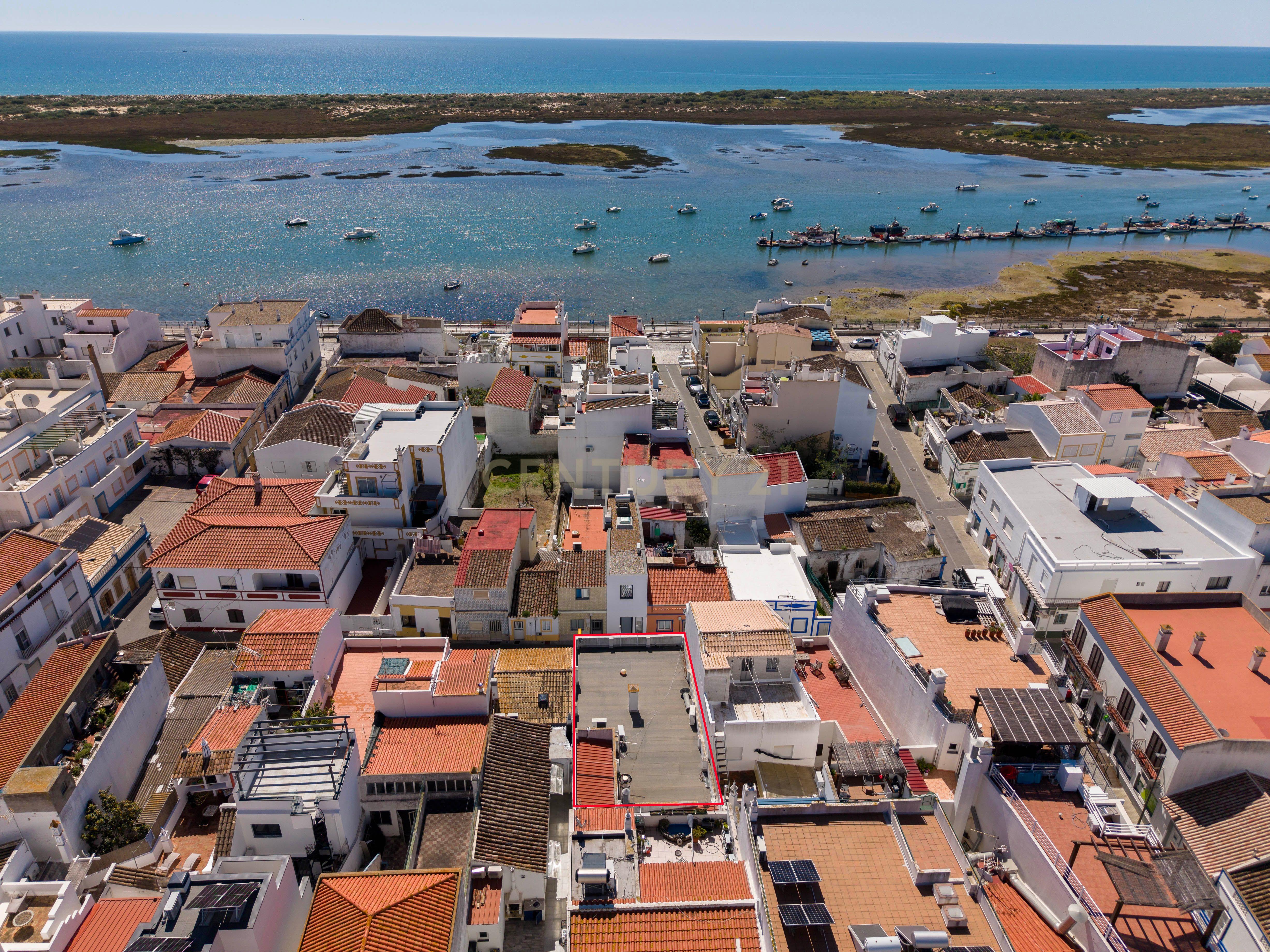Restaurante Totalmente Equipado Pronto a Funcionar em Cabanas de Tavira! A menos de 100m da Frente Ria Formosa! - Image 9