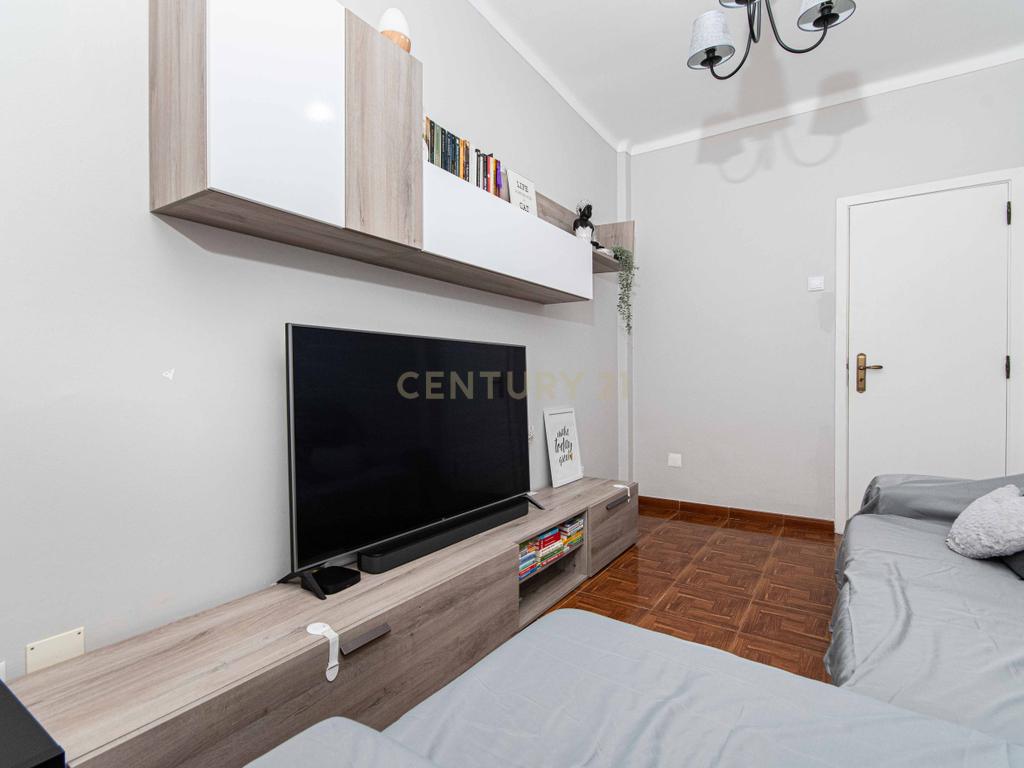 Apartamento T2 Moita – Ideal para Habitação Própria ou Investimento! - Image 3