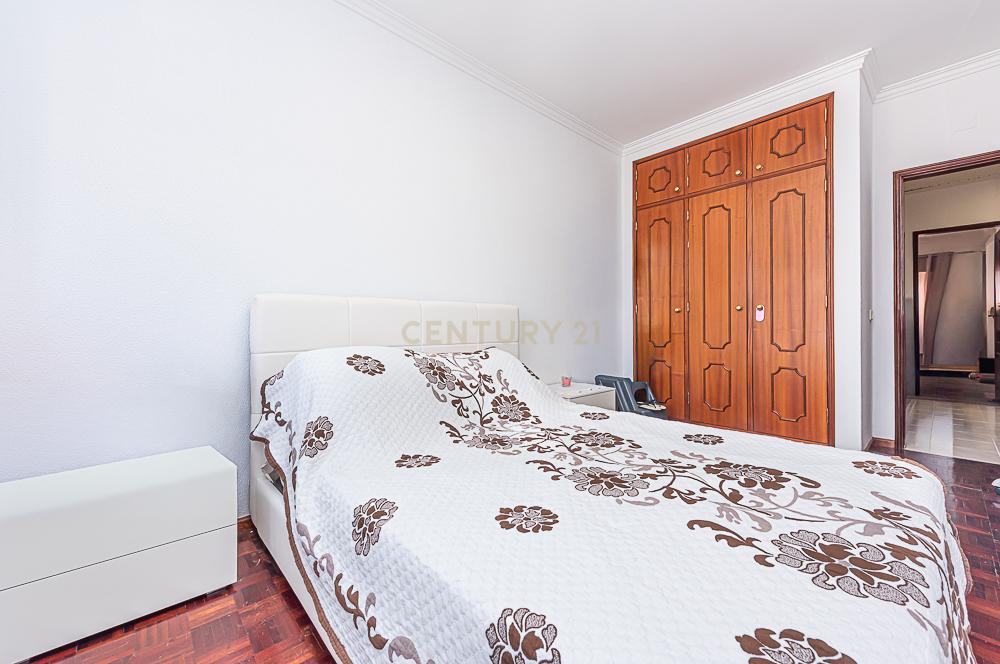 Apartamento T2 em Poço Mouro, Setúbal - Image 15