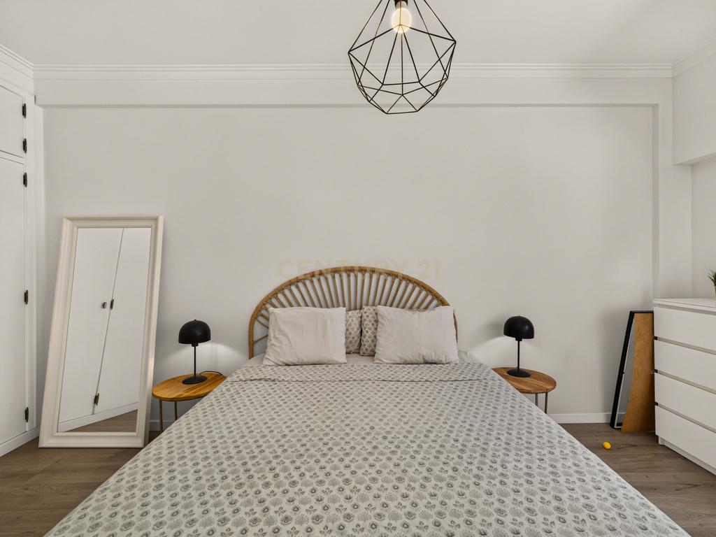 T3 Remodelado em Belas| O equilíbrio perfeito entre conforto, tranquilidade e localização - Image 26