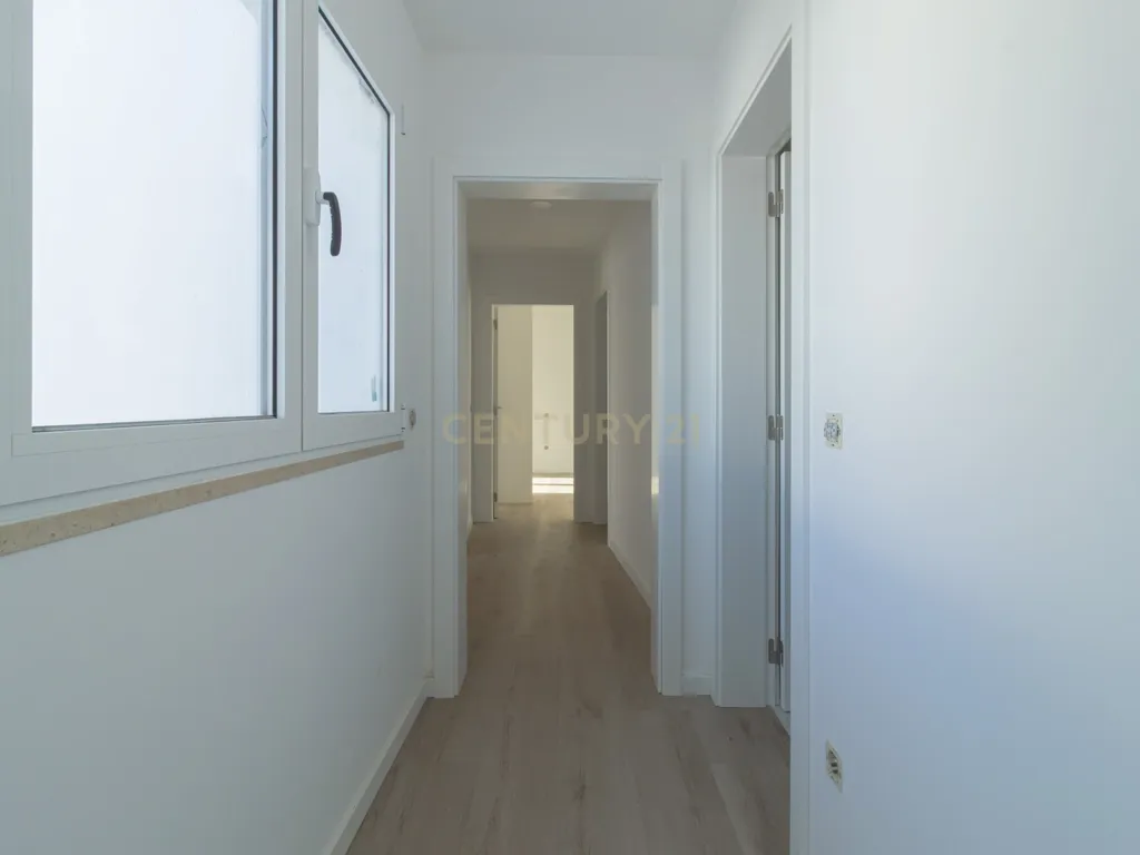 Moradia T3 Nova em Leiria - Pousos, Rua Padre José da Silva e Sousa - Image 17