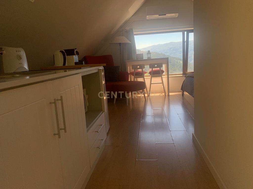 Magnífica Propriedade com 3 Apartamentos no Gerês ,Vista Rio  - Image 39