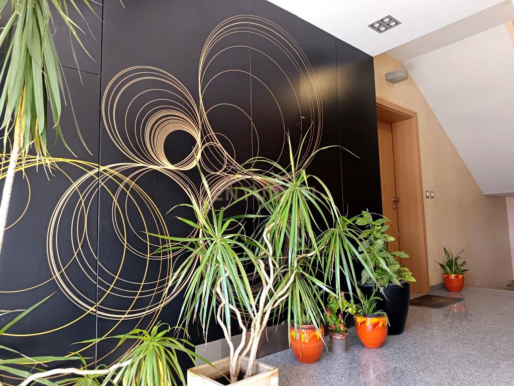 Apartamento Duplex com 175m2 - Sobreda, Almada. - Image 44