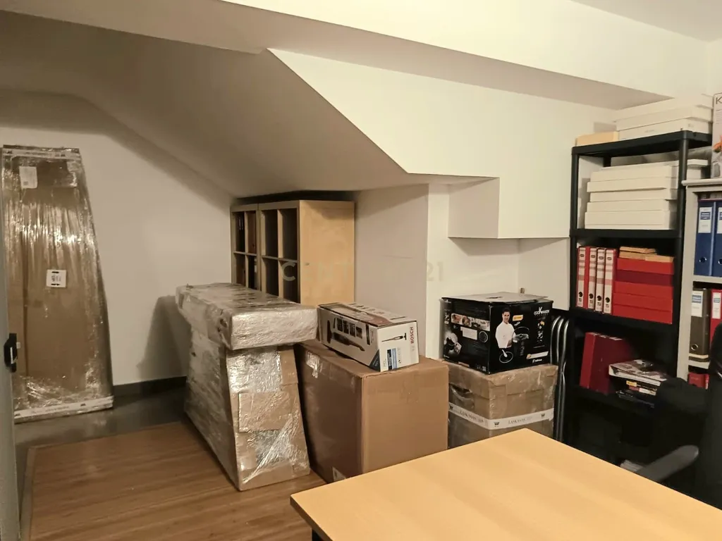 Apartamento Duplex com 175m2 - Sobreda, Almada. - Image 39