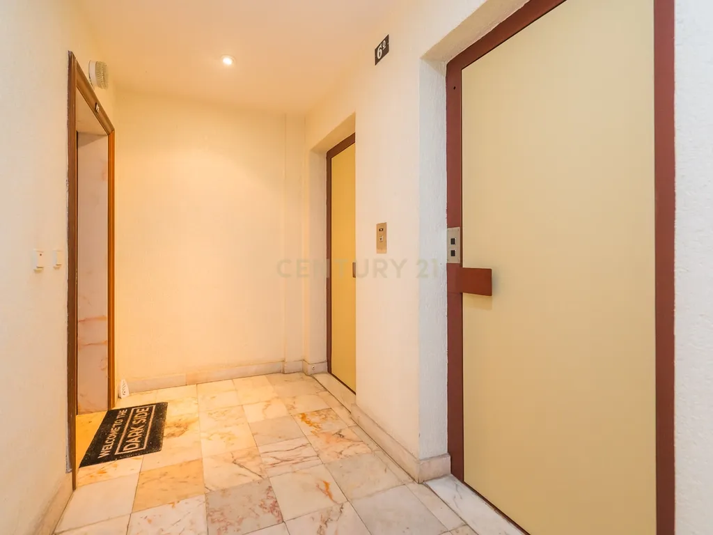 Apartamento T4 | Massamá - Image 2