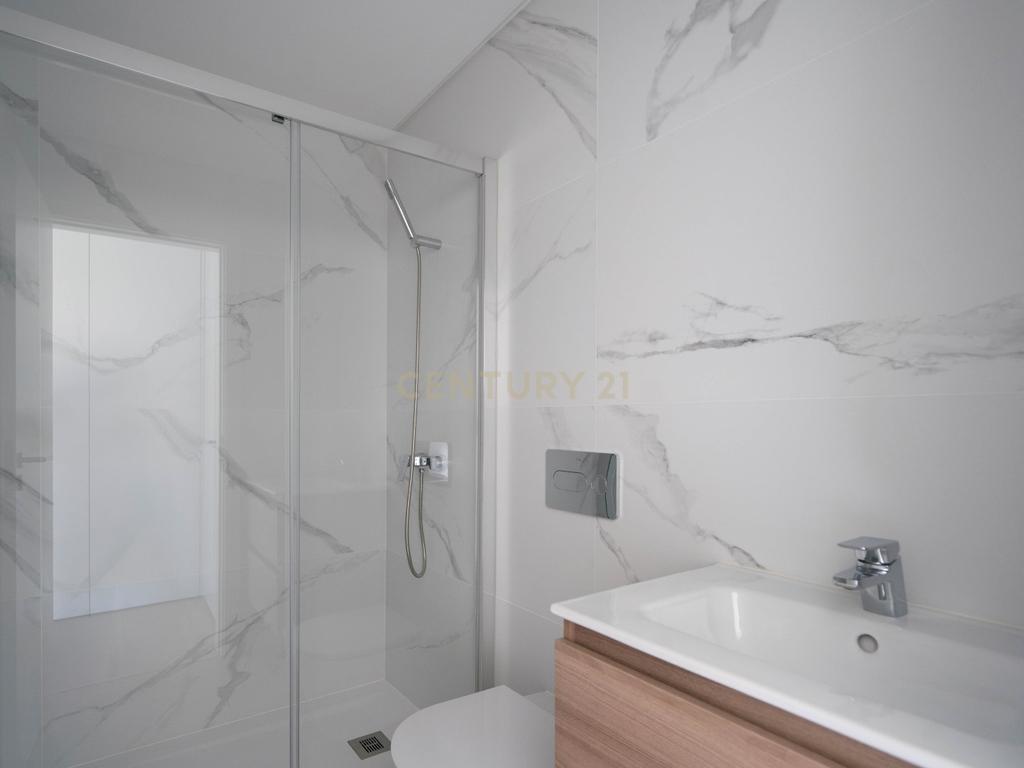Apartamento T3 - Empreendimento Gardens - Novo - Image 21