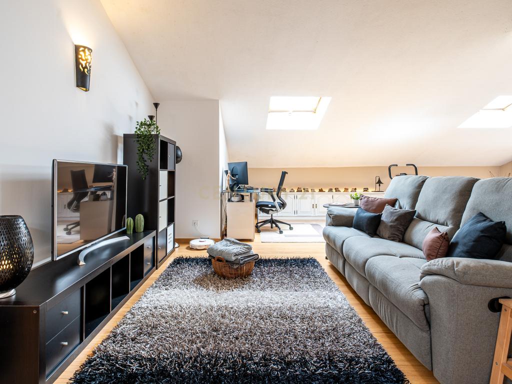 Apartamento T3+1 com Sótão de 100m² na Abrunheira – Oportunidade Única!   - Image 35