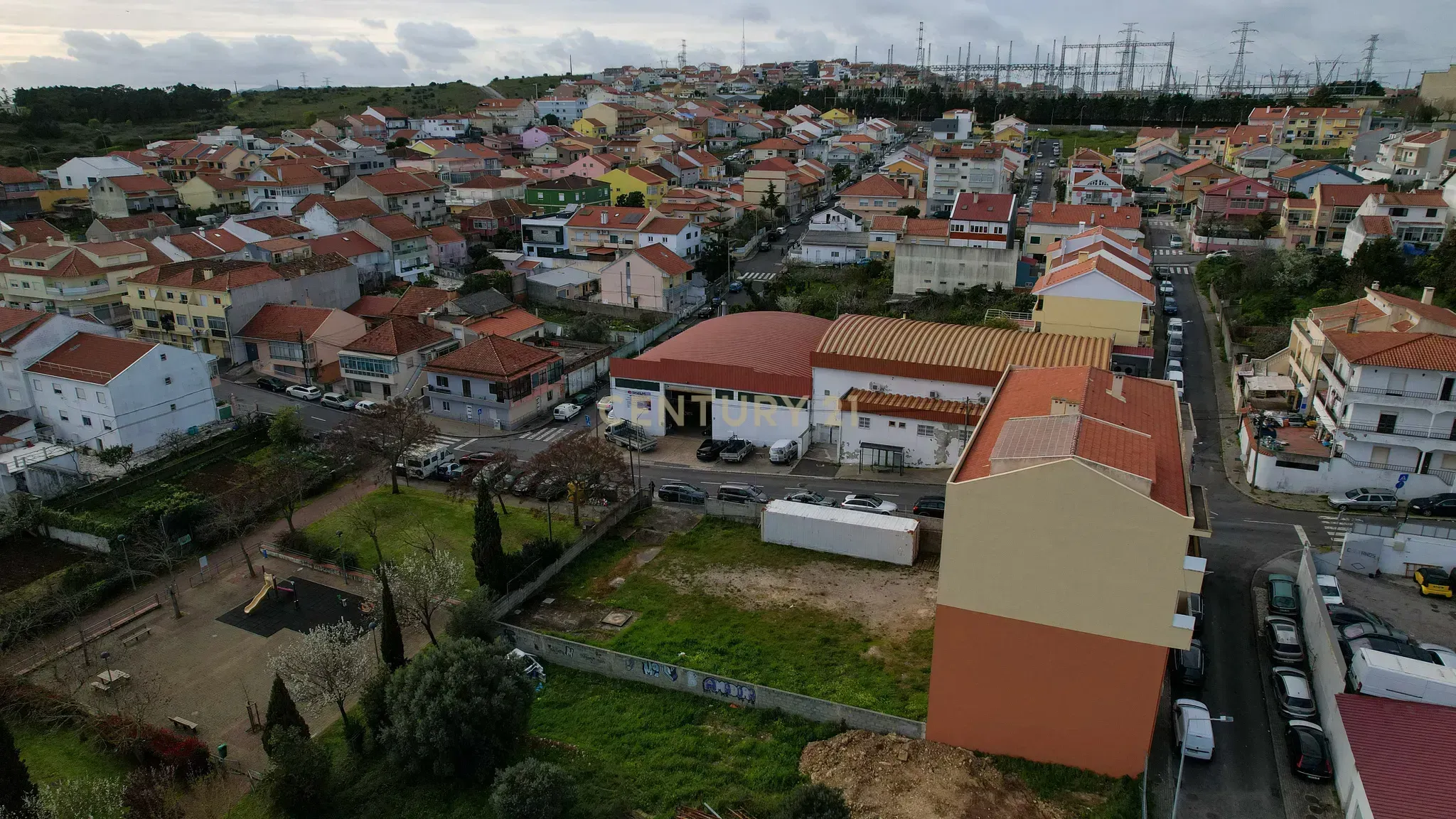 Fotografia 10 de Terreno Urbano Para Construção de Moradia – Amadora