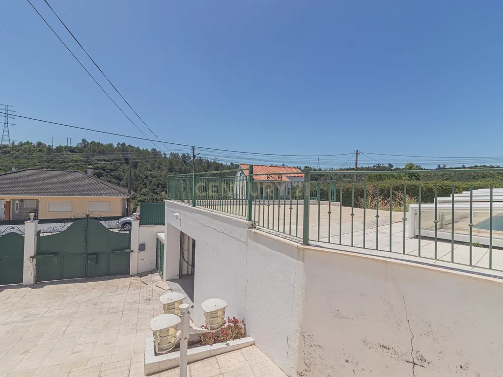 Moradia T4 em Vila Nova - Bucelas - Image 62