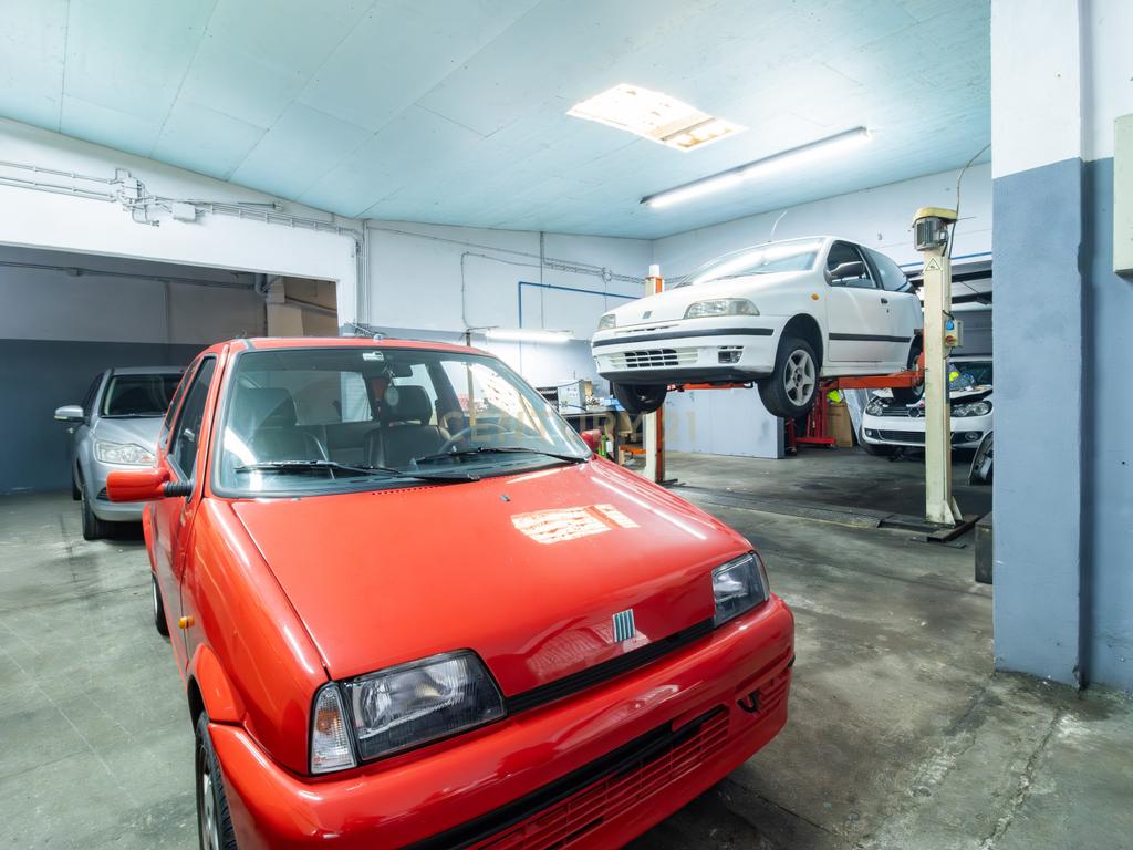 Venda de Moradia, Comércio e Oficina Automóvel na Marinha Grande - Image 19