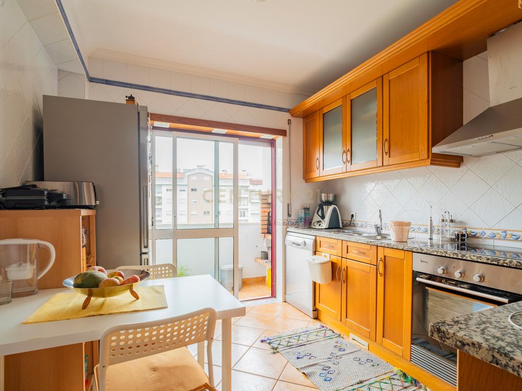 Espetacular Apartamento T3 em Leiria com Vista Panorâmica - Image 10