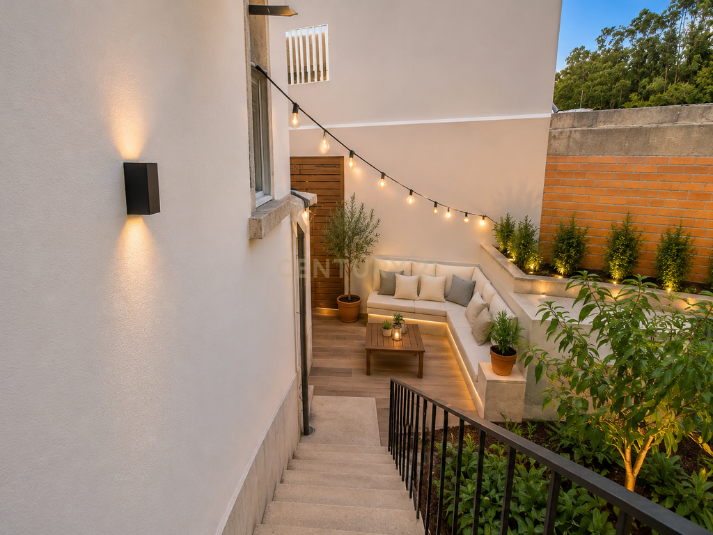 Moradia para recuperar com 250 m² em Vila Verde – Figueira da Foz - Image 34