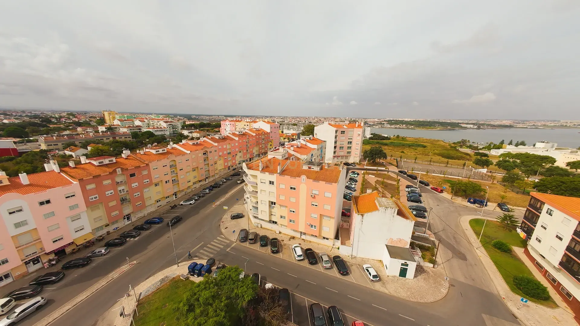 Apartamento T3 à venda em Seixal — foto 19