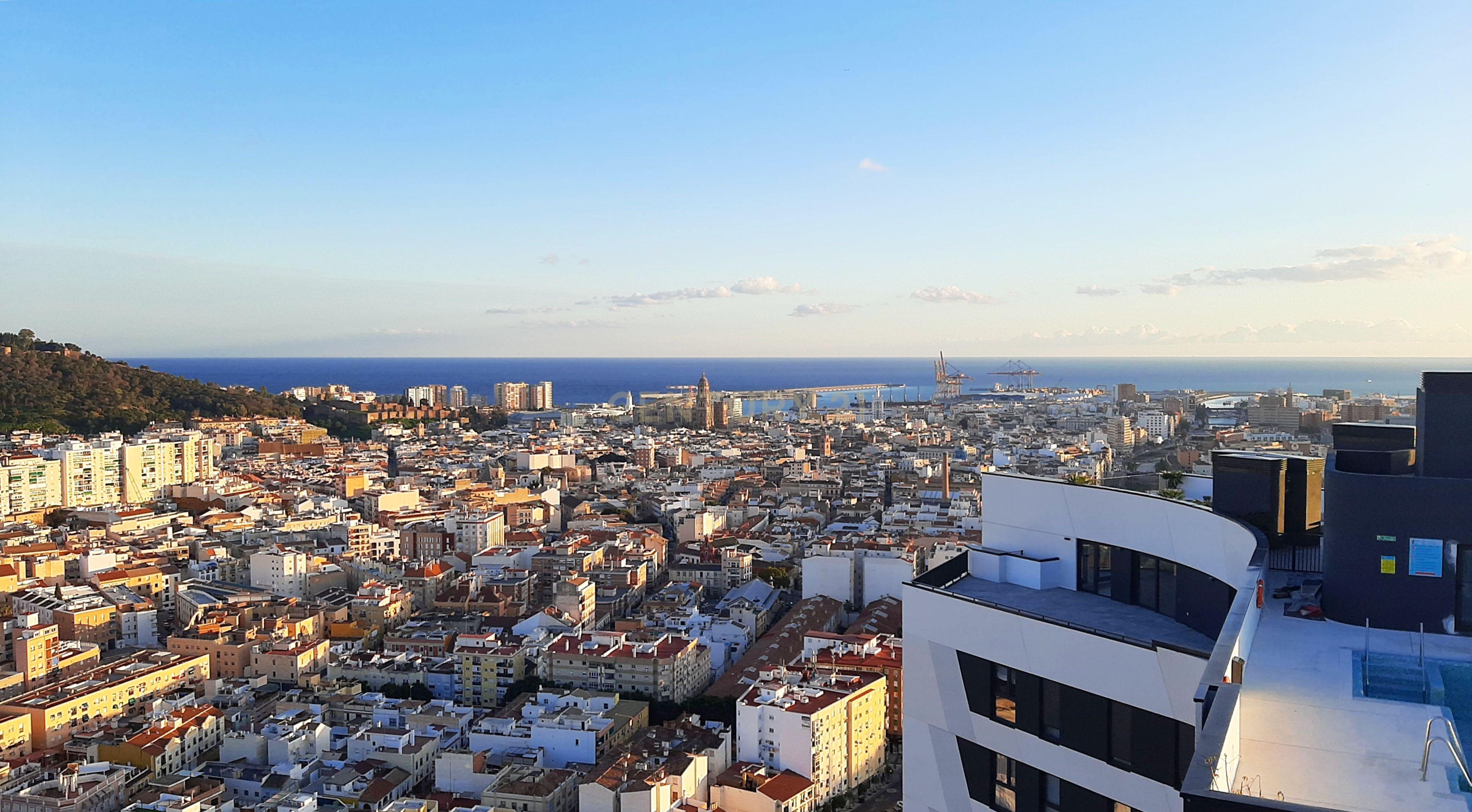 ESPETACULAR COBERTURA À VENDA NO ARRANHA-CÉUS DE MÁLAGA! - Image 66