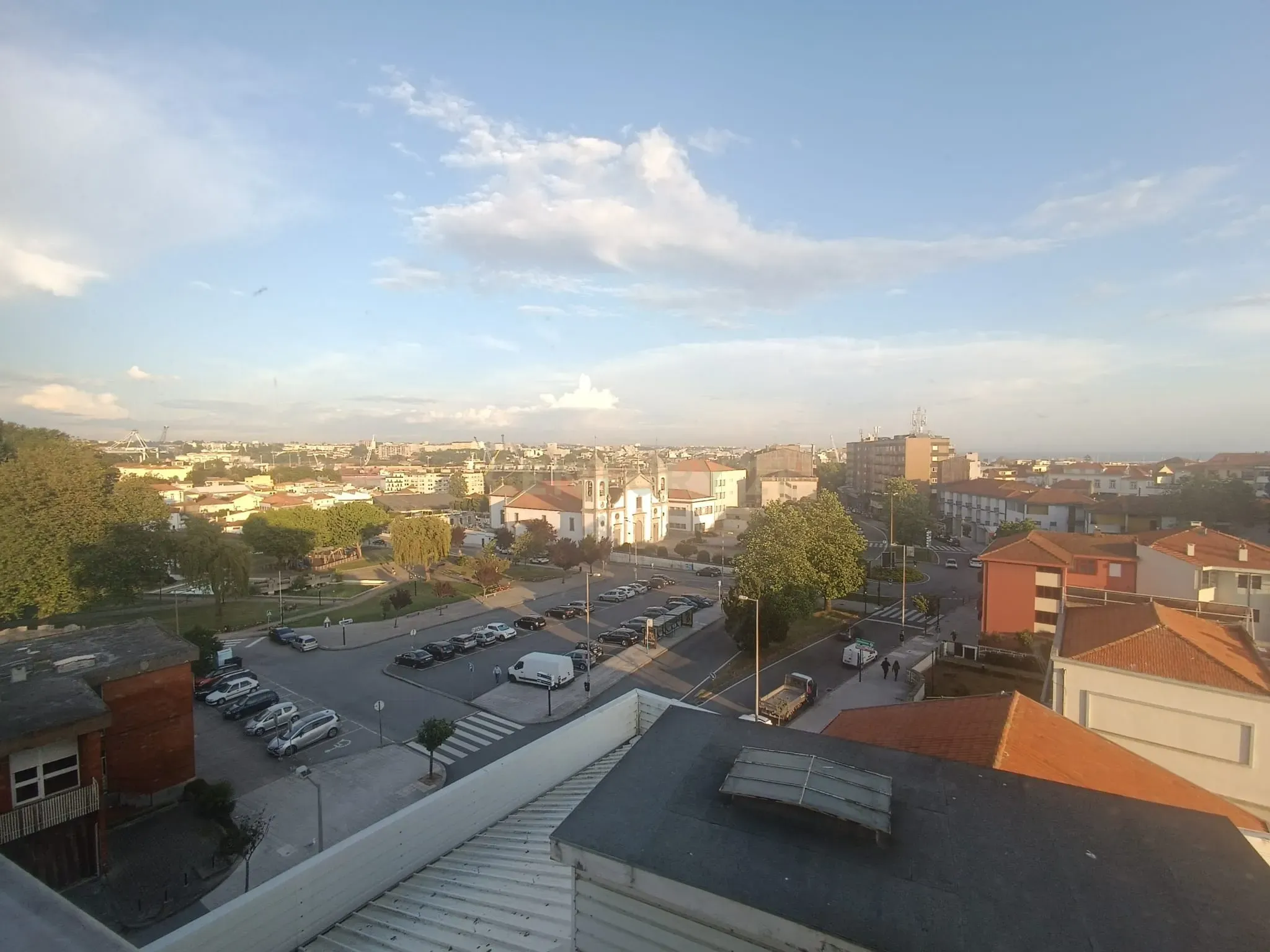 Apartamento mobilado com dois quartos e vista para o mar e para o Porto de Leixões em Leça da Palmeira, Matosinhos - Image 27