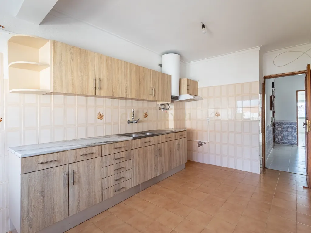 T3 Montijo – Zona tranquila e com excelentes acessos - Image 1