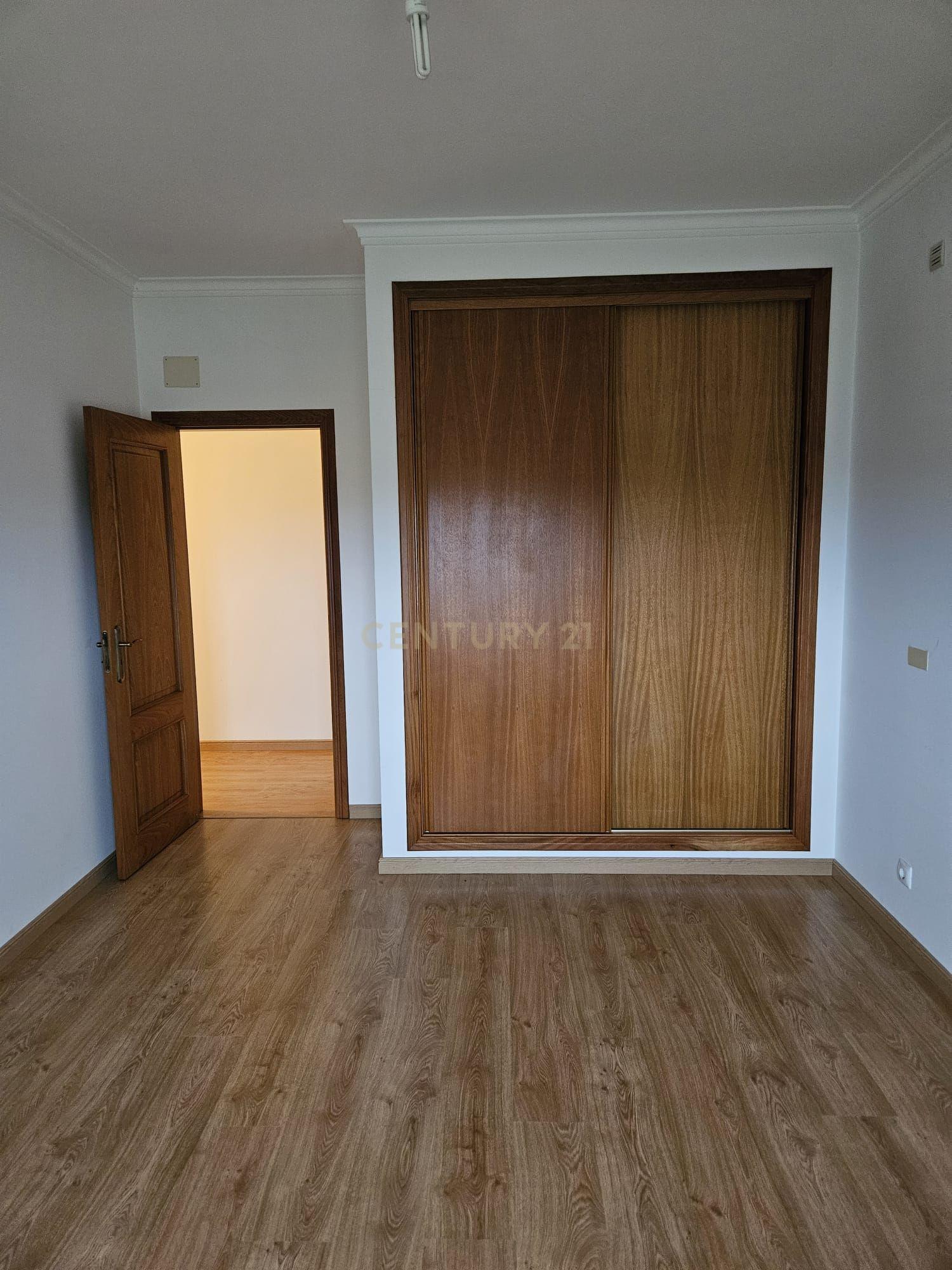 Apartamento T3 à venda em União de Freguesias da Cidade de Santarém, Santarém — foto 20
