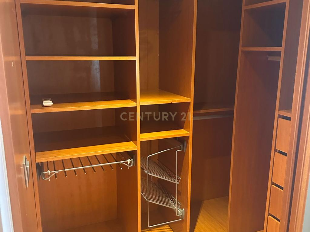 Apartamento T3 em Vialonga, com Garagem e Elevador - Image 17