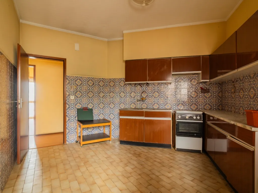 Apartamento T2 em Marinha Grande - Oportunidade Única! - Image 10