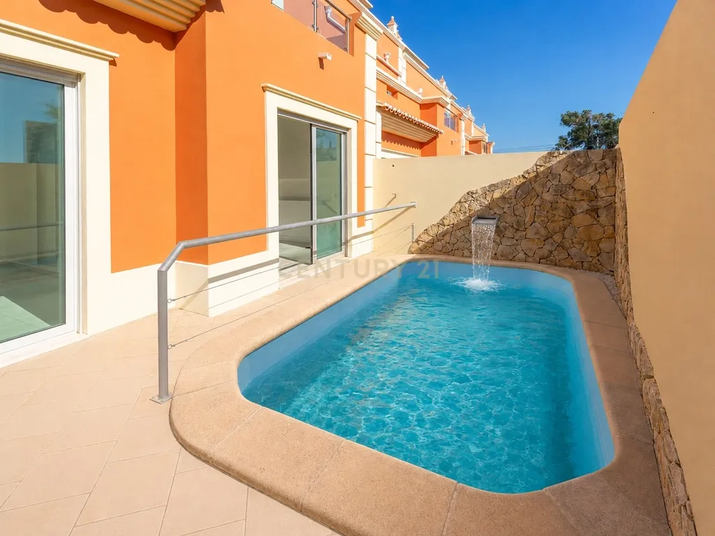 Moradia T3 com Piscina e Vista Mar - Fuzeta, Olhão - Image 12
