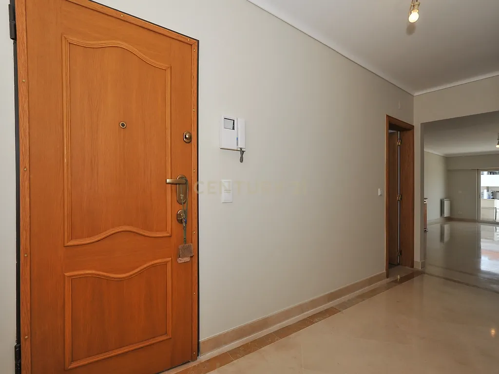 Apartamento T3 com suíte, garagem e varanda – Jardins da Parede - Image 2