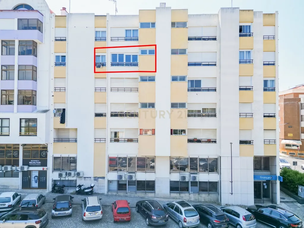 🏡 Apartamento T2 com Elevador no Coração de Alcobaça - Image 20