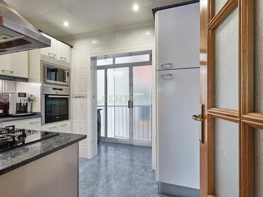  - Image 8