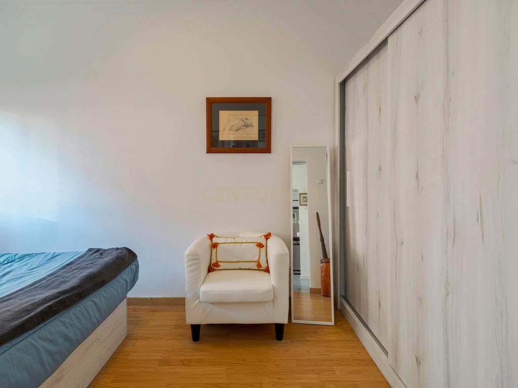 Apartamento T-0 convertido em T- 1 - Image 12