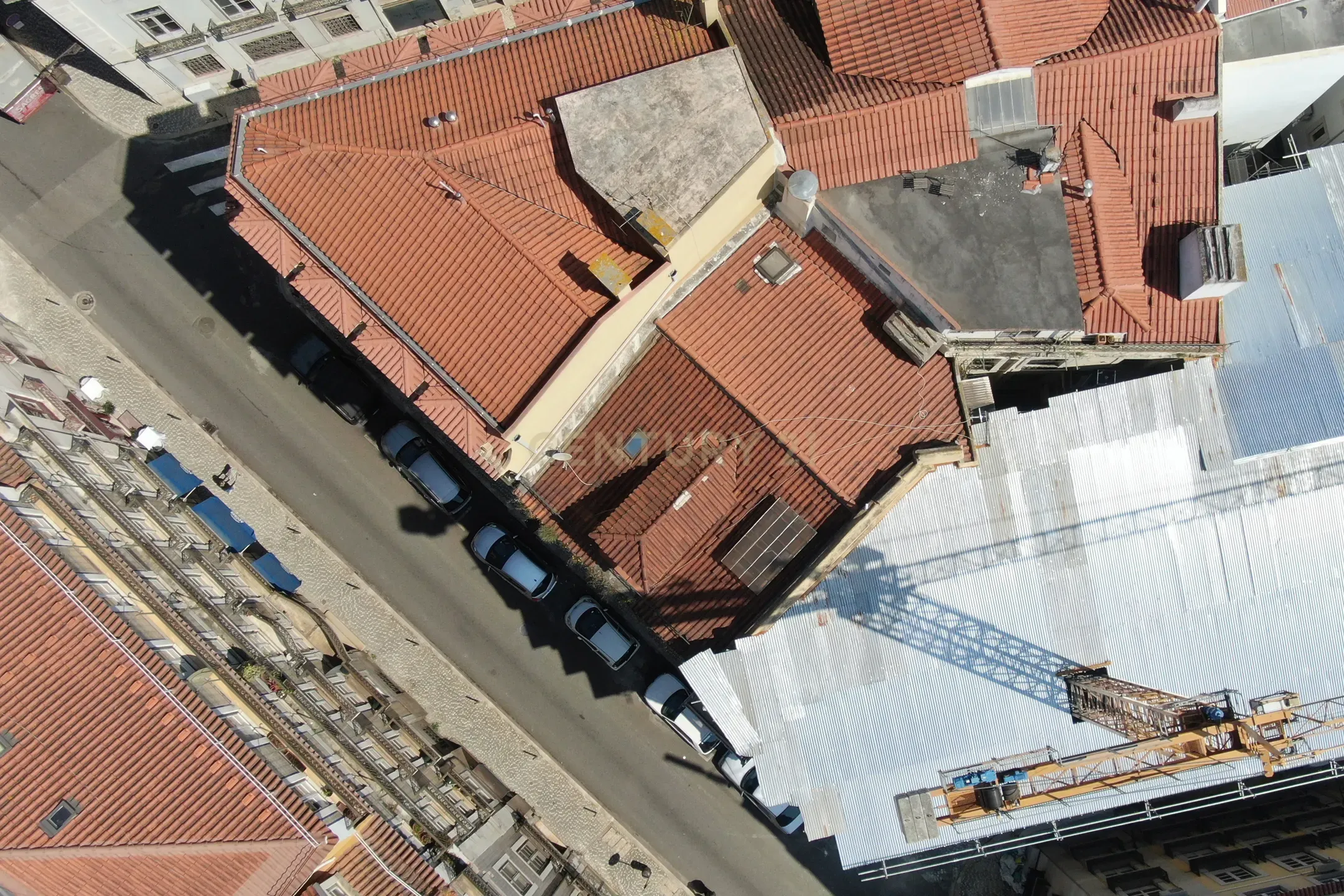 T2 em prédio pombalino na Rua da Madalena N.90, em plena Baixa de Lisboa. Para Venda. - Image 12
