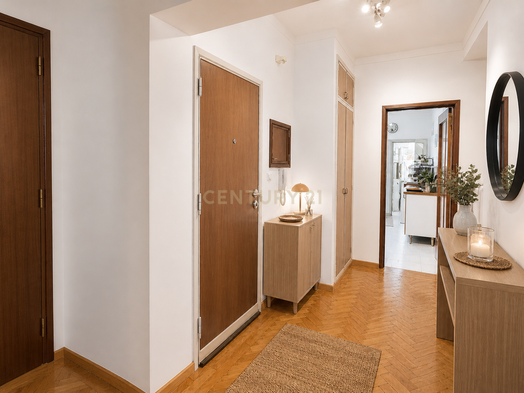 Apartamento T3 Central Almada Remodelado - Image 3