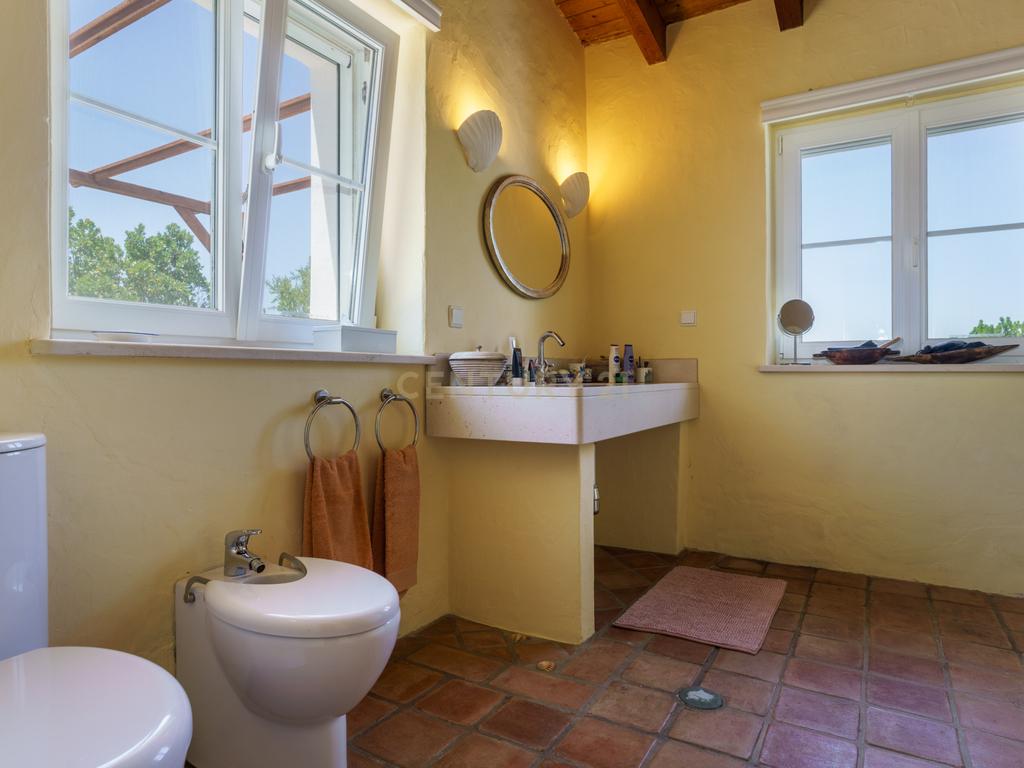 Vivenda com propriedade em Bordeira - Image 70