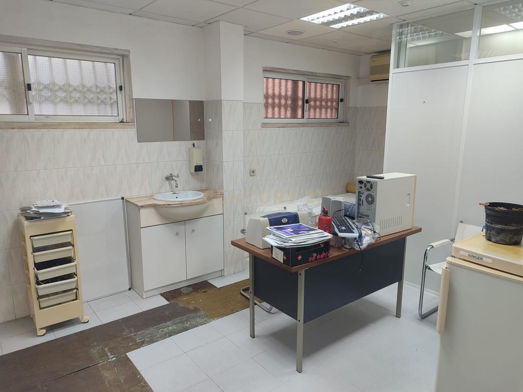 Loja com Duas Frentes | 75 m² | Quinta da Samaritana – Belas - Image 10