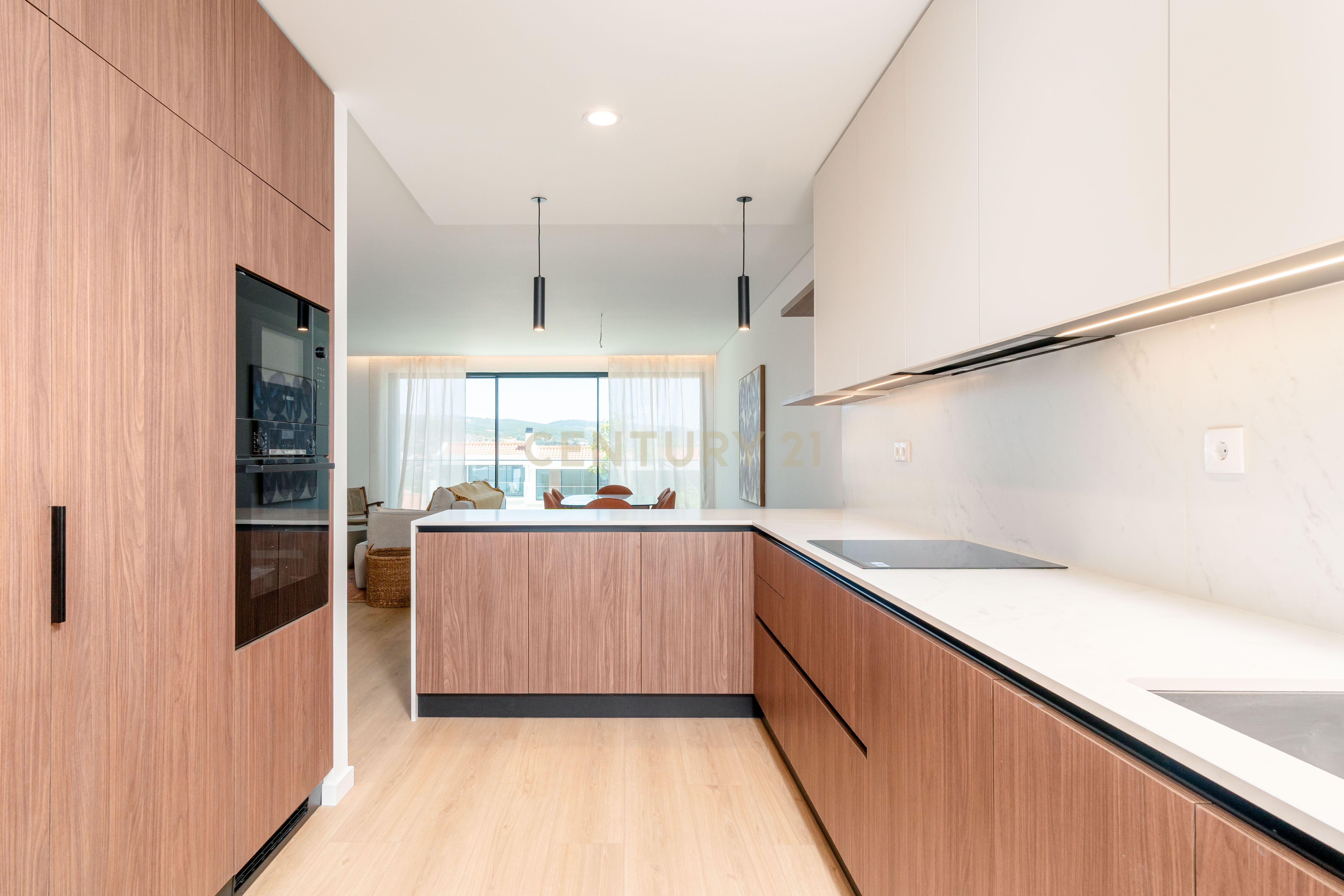 Fotografia 12 de Moradia Nova T3+1 com Terraço, Garagem e Classe Energ. A+ | Centro de Loures